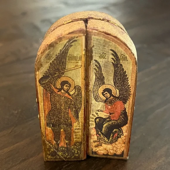 Vintage Mexican Carved Wooden 3-Panel Religious Triptych - Picture 2 of 8